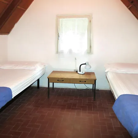 Locazione Turistica Logonovo Vakantiehuis *
